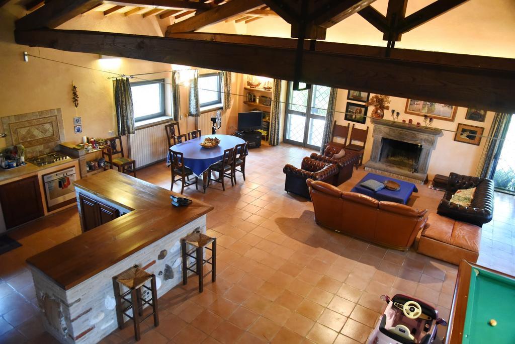 Casa Vacanze Vigna Di Valle Bracciano  Habitación foto
