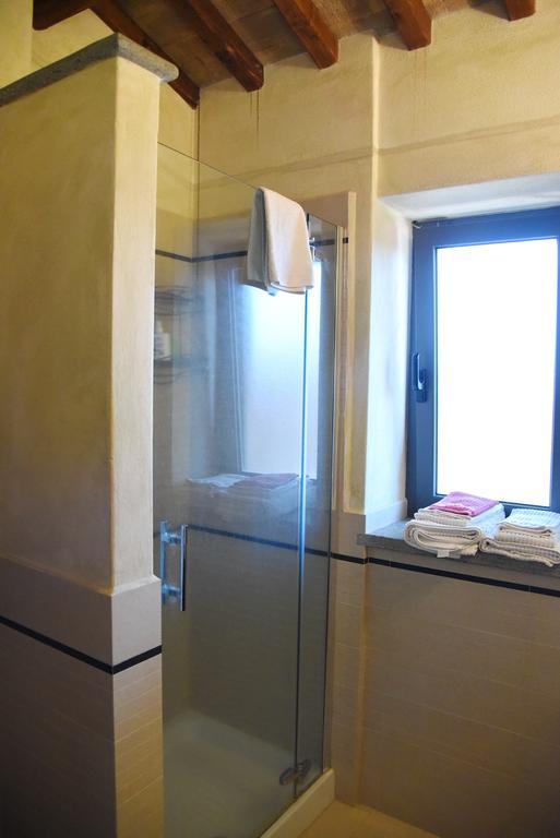 Casa Vacanze Vigna Di Valle Bracciano  Habitación foto