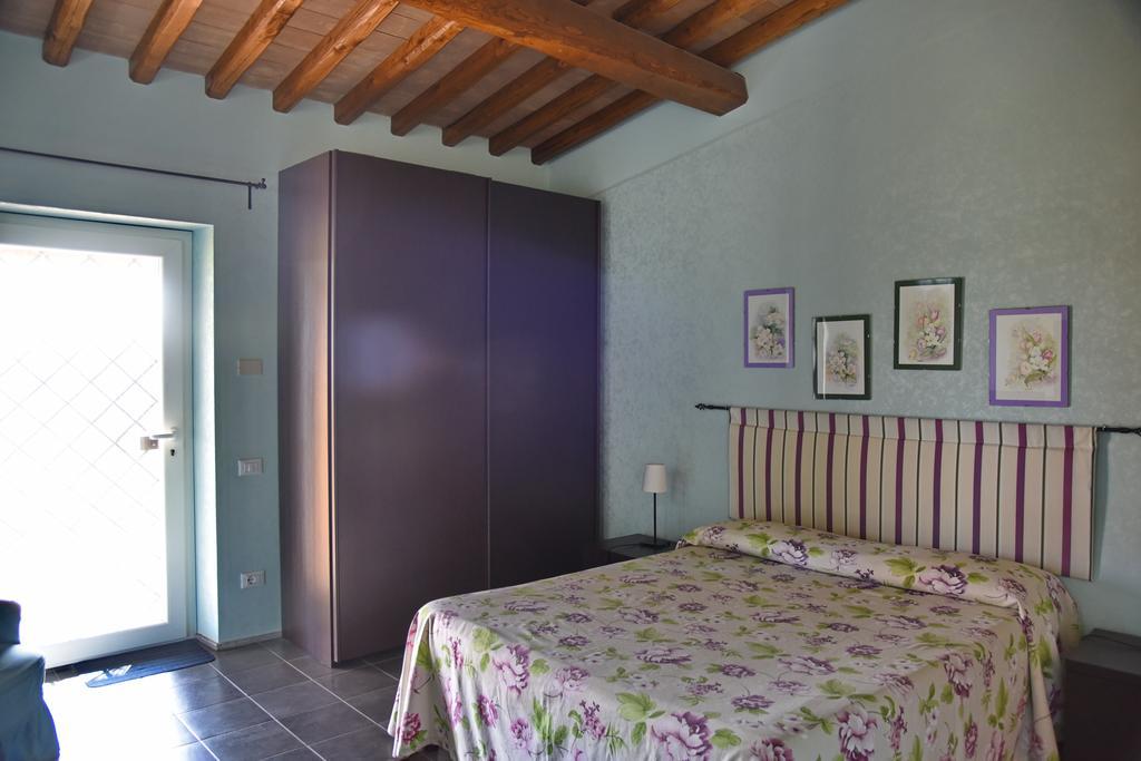 Casa Vacanze Vigna Di Valle Bracciano  Habitación foto