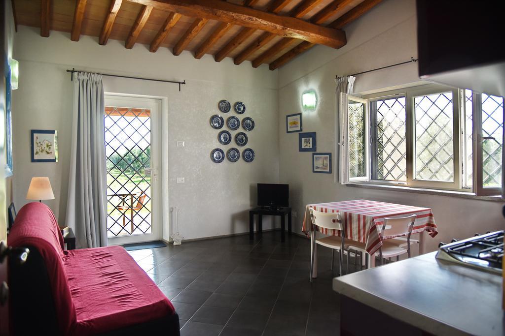 Casa Vacanze Vigna Di Valle Bracciano  Habitación foto