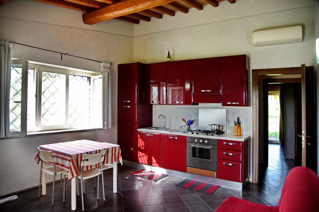 Casa Vacanze Vigna Di Valle Bracciano  Habitación foto