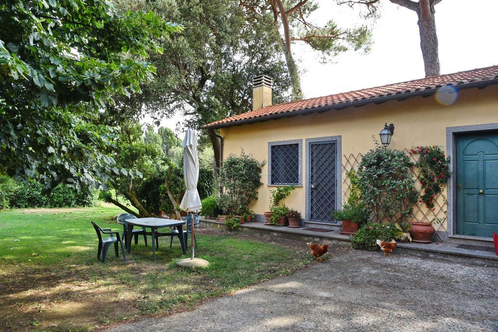 Casa Vacanze Vigna Di Valle Bracciano  Habitación foto